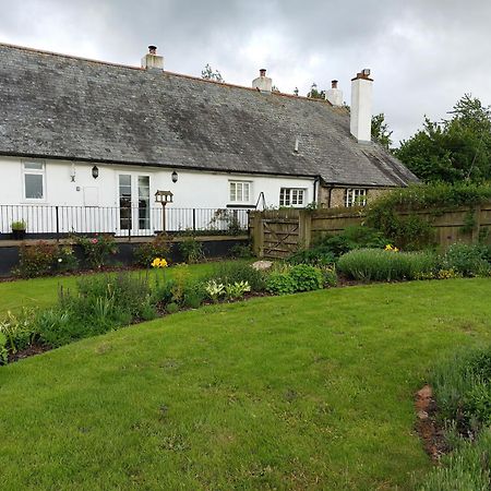 The Millers Cottage Okehampton Exterior photo