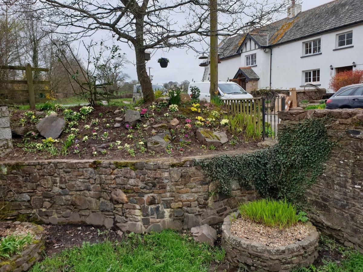 The Millers Cottage Okehampton Exterior photo